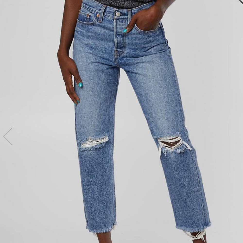 Levi's Wedgie High-Rise Ripped Straight Jeans in Light Blue Denim